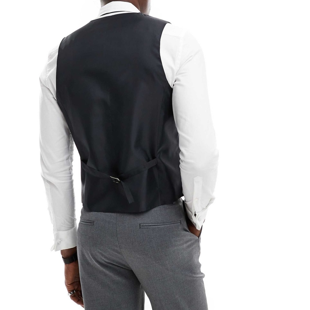 🤎ASOS DESIGN slim fit suit vest with wool in charcoal - Picture 3 of 9